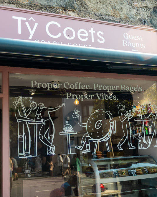 Kaldi Coffee Trail: Ty Coets Coach House, Beddgelert